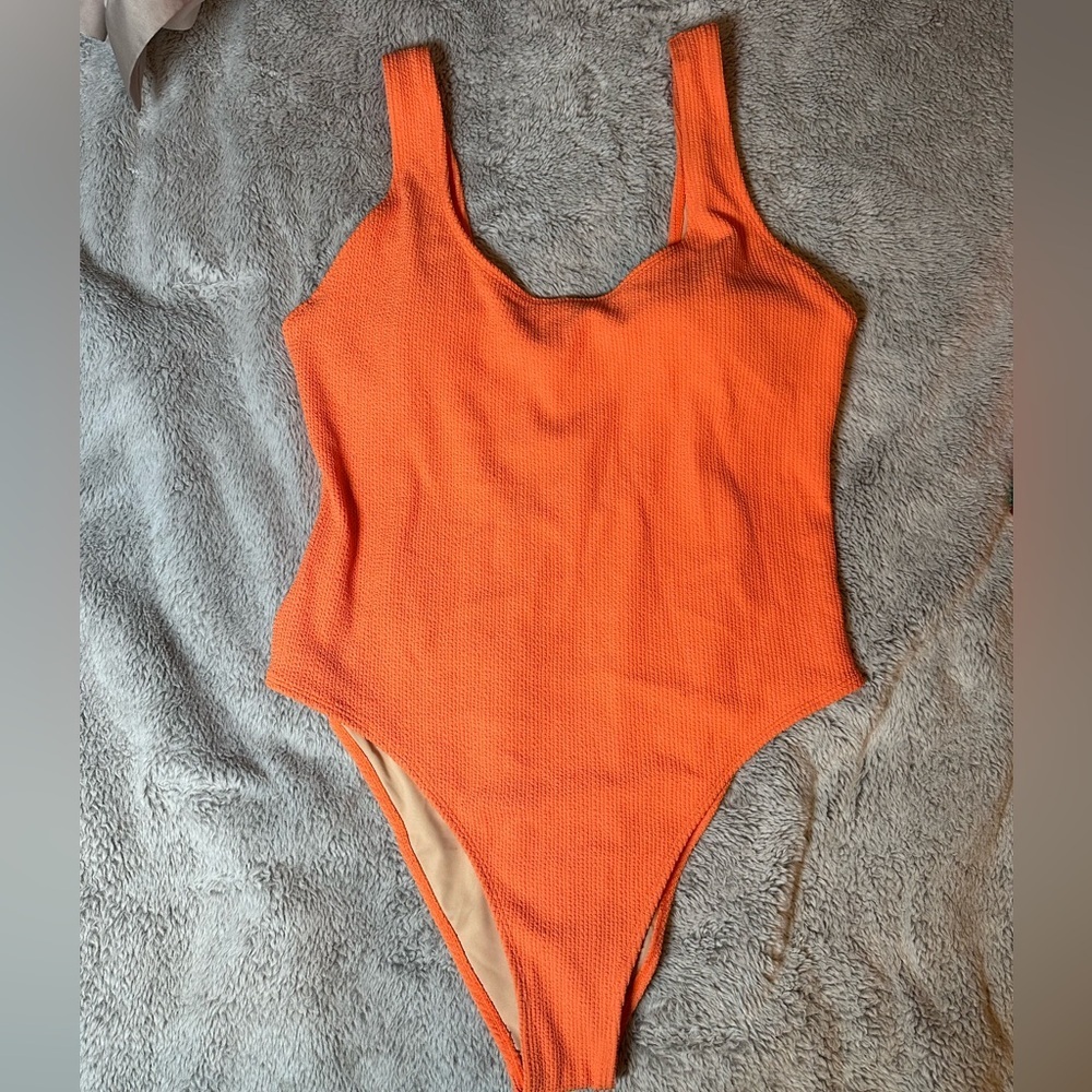 Cotton On Body Orange Crinkle One-Piece Swimsuit XL NWT Scoop Back - Picture 2 of 8